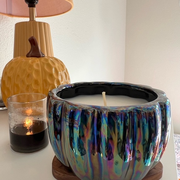 Midnight Iridescent Pumpkin 12oz Scented Candle - Picture 3 of 4